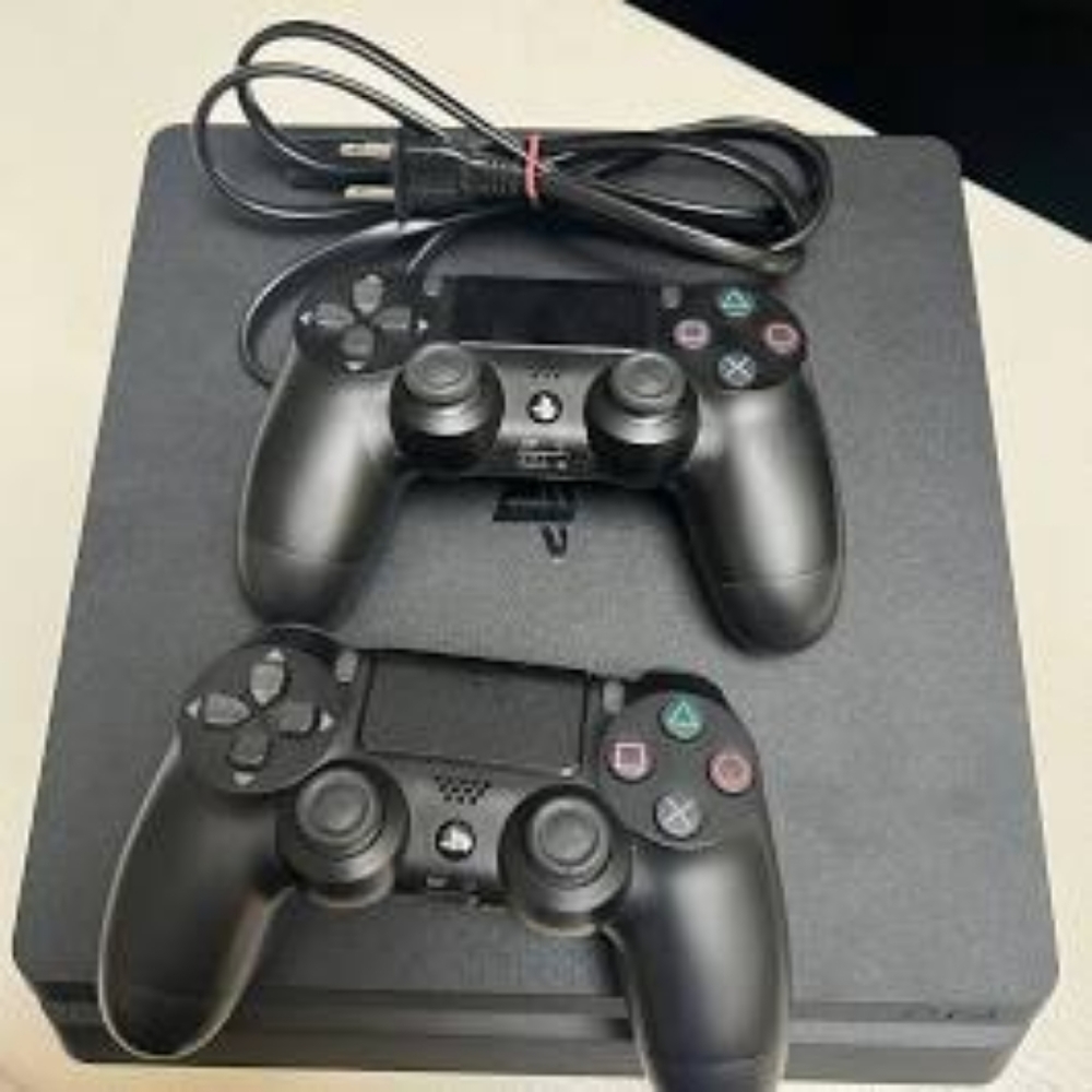 PS4 Bundle - Picture 3 of 4